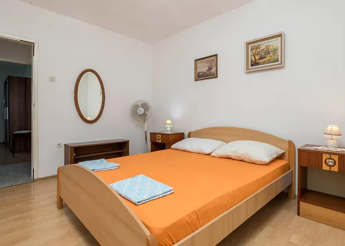 In Bosana-pag With Wifi Apartman *