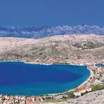 Apartment In Bosana-pag With Wifi *