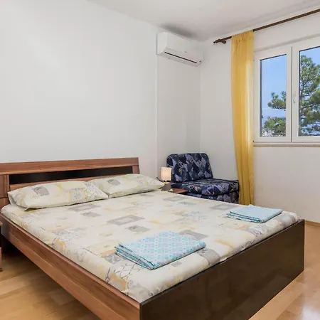 In Bosana-pag With Wifi Stan Trigraci